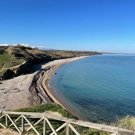Parco Dei Limoni Apartamento Vasto